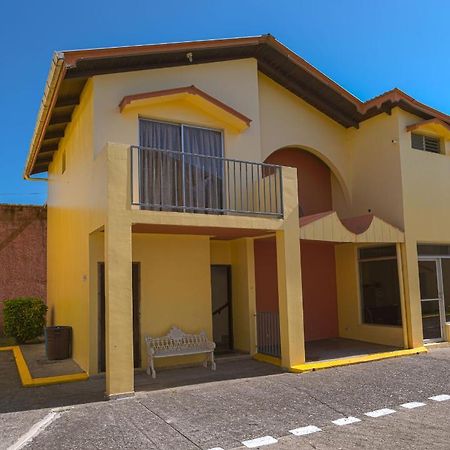 Villas Del Mar La Ceiba Exteriör bild