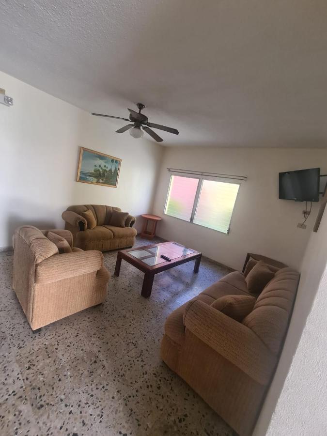Villas Del Mar La Ceiba Exteriör bild