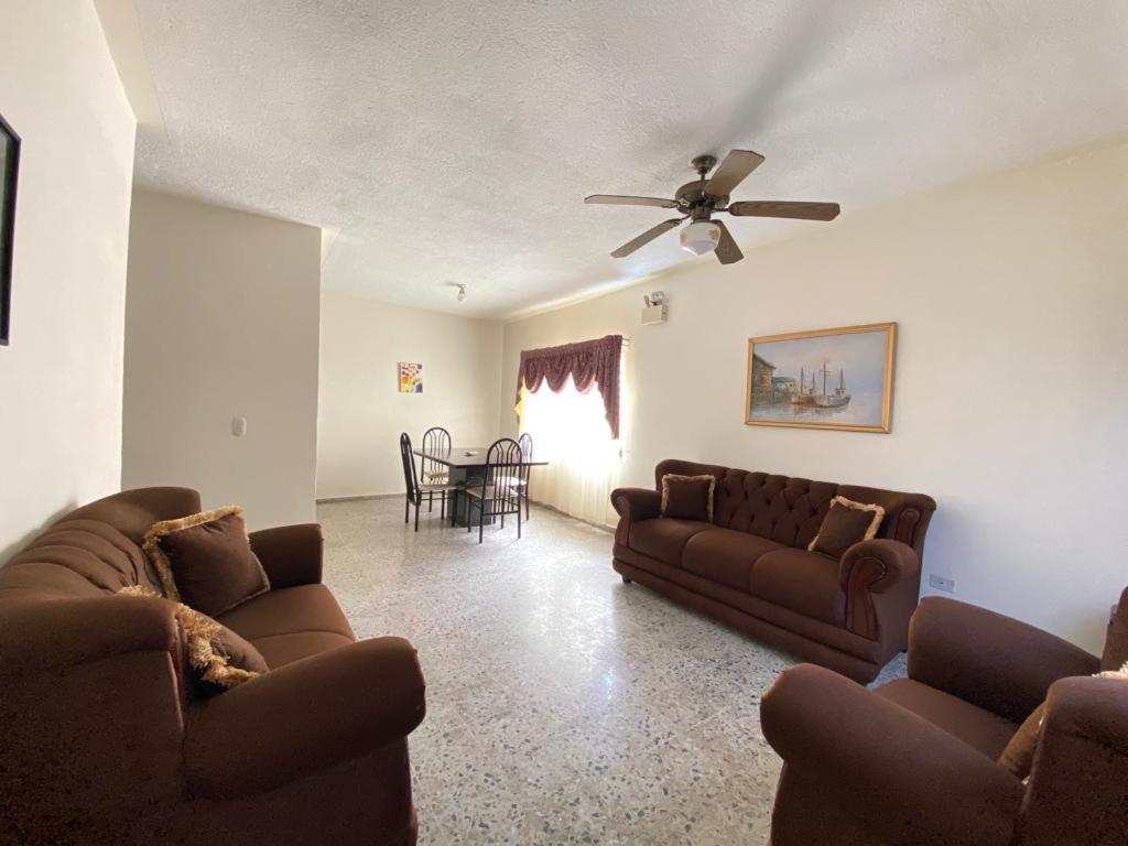 Villas Del Mar La Ceiba Exteriör bild